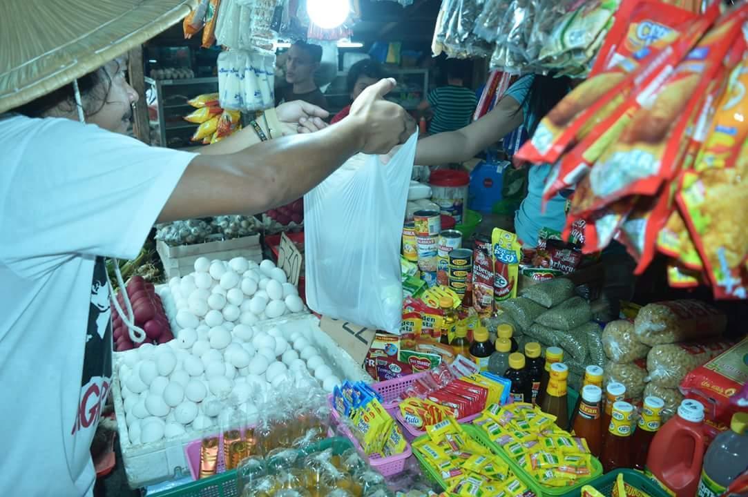 t-a-taks-a-barbin-ang-food-not-bombs-sa-kapuluan-t-3.jpg